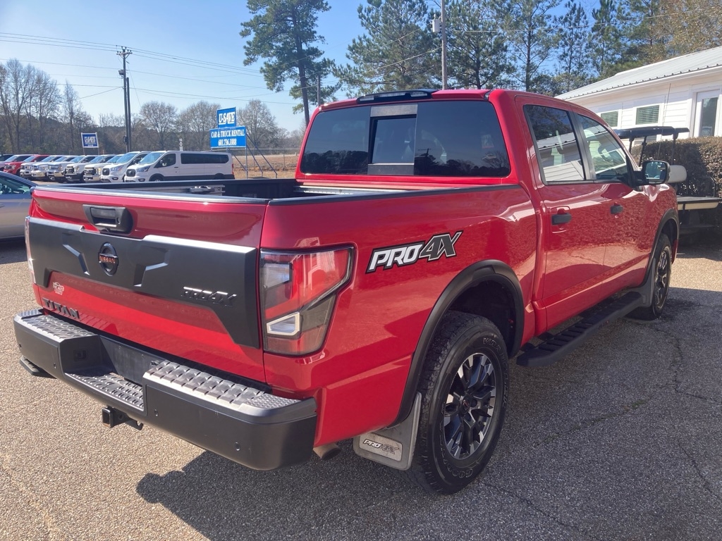 Nissan Titan PRO-4X Crew Cab 4WD SWB 2021