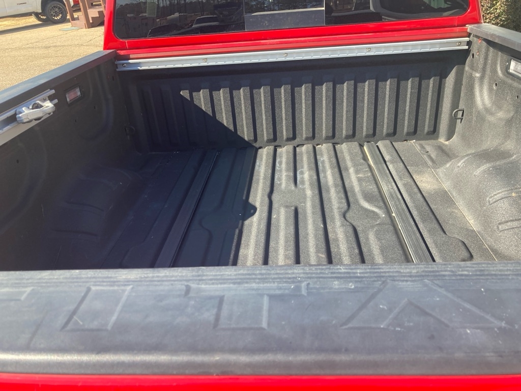 Nissan Titan PRO-4X Crew Cab 4WD SWB 2021