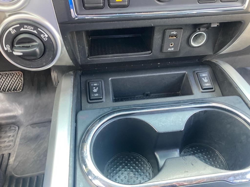 Nissan Titan SL 4WD 2017