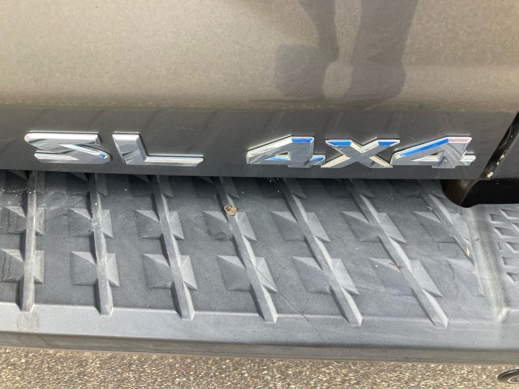 Nissan Titan SL 4WD 2017