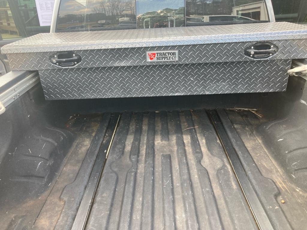 Nissan Titan SL 4WD 2017