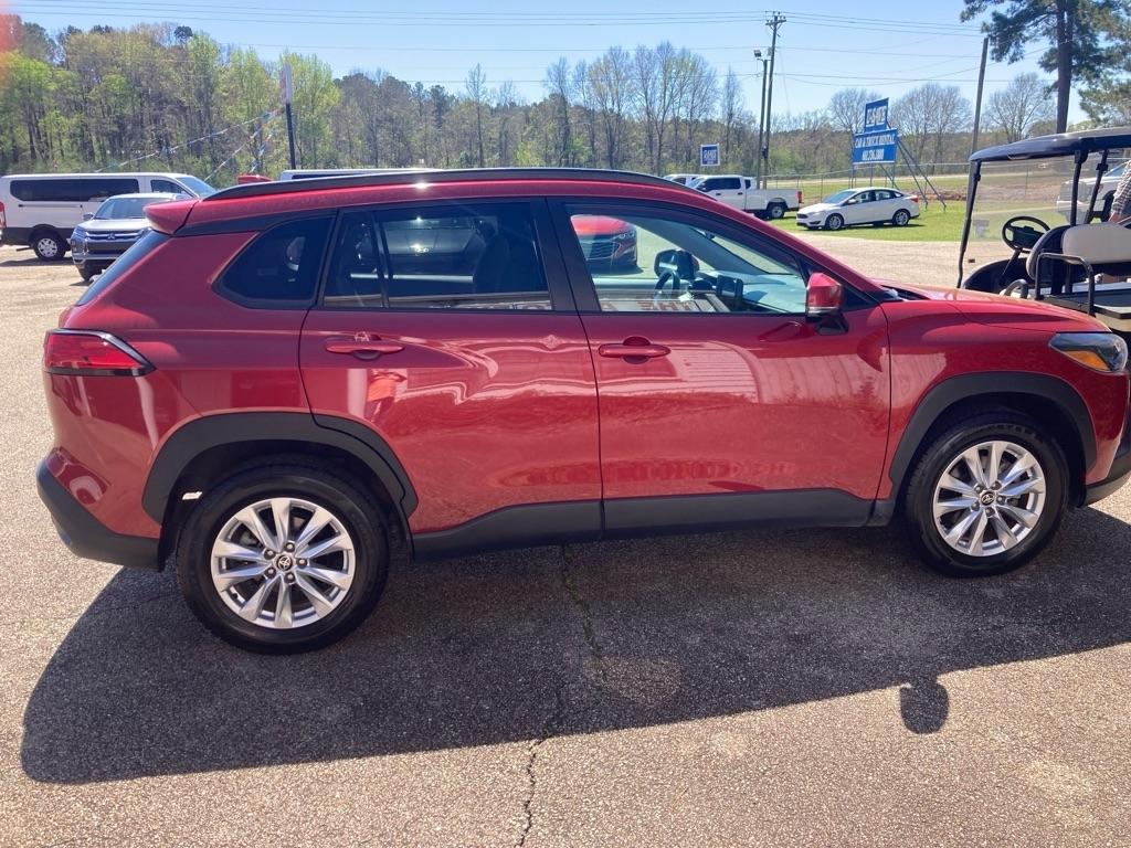 Toyota Corolla Cross LE 2023