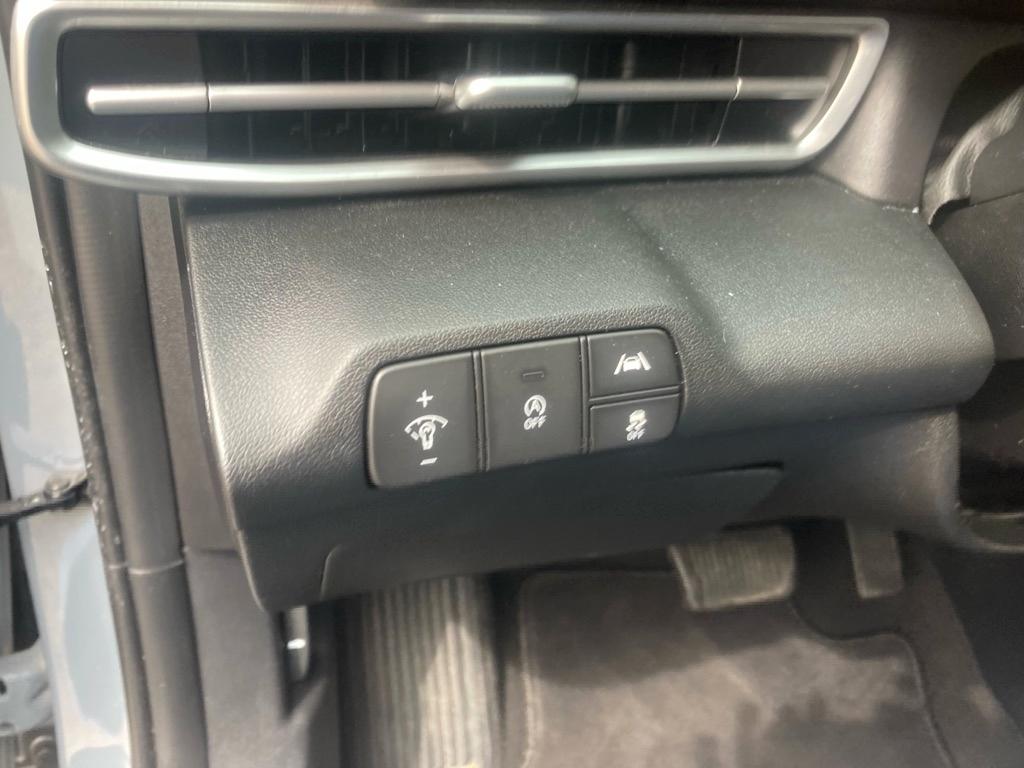 Hyundai Elantra SE 2022