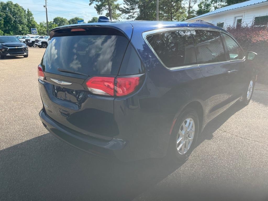 Chrysler Voyager 4dr LX V6 2020