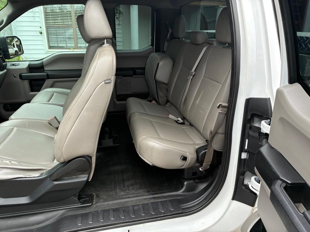 Ford F-150 4WD SuperCab 145" XL 2019
