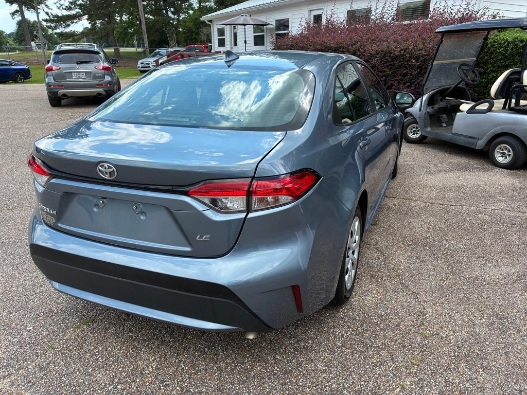 Toyota Corolla LE 2024