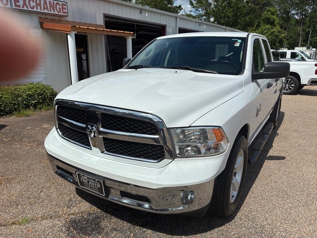 RAM 1500 Classic Tradesman Quad Cab 2WD 2022