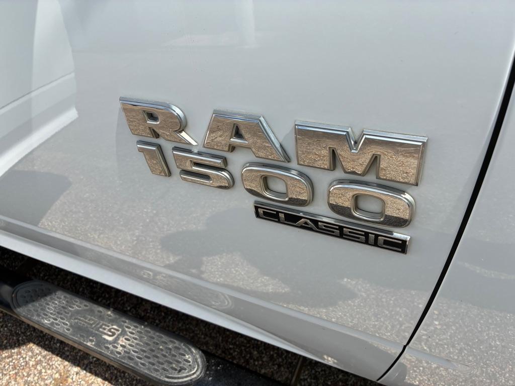 RAM 1500 Classic Tradesman Quad Cab 2WD 2022