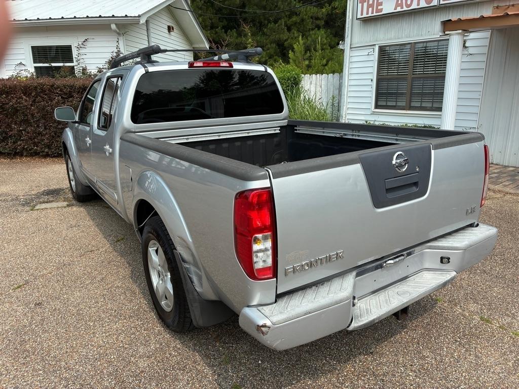 Nissan Frontier LE Crew Cab Long Bed 2WD 2007