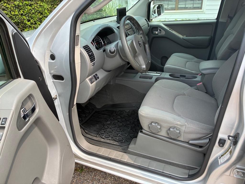 Nissan Frontier LE Crew Cab Long Bed 2WD 2007