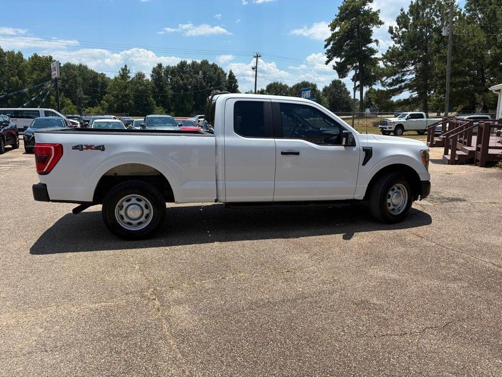 Ford F-150 XL SuperCab 8-ft. Bed 4WD 2021
