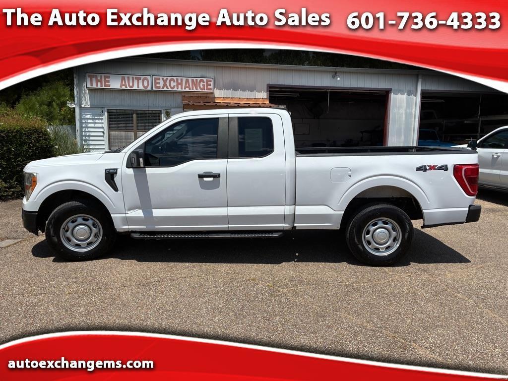 Ford F-150 XL SuperCab 8-ft. Bed 4WD 2021