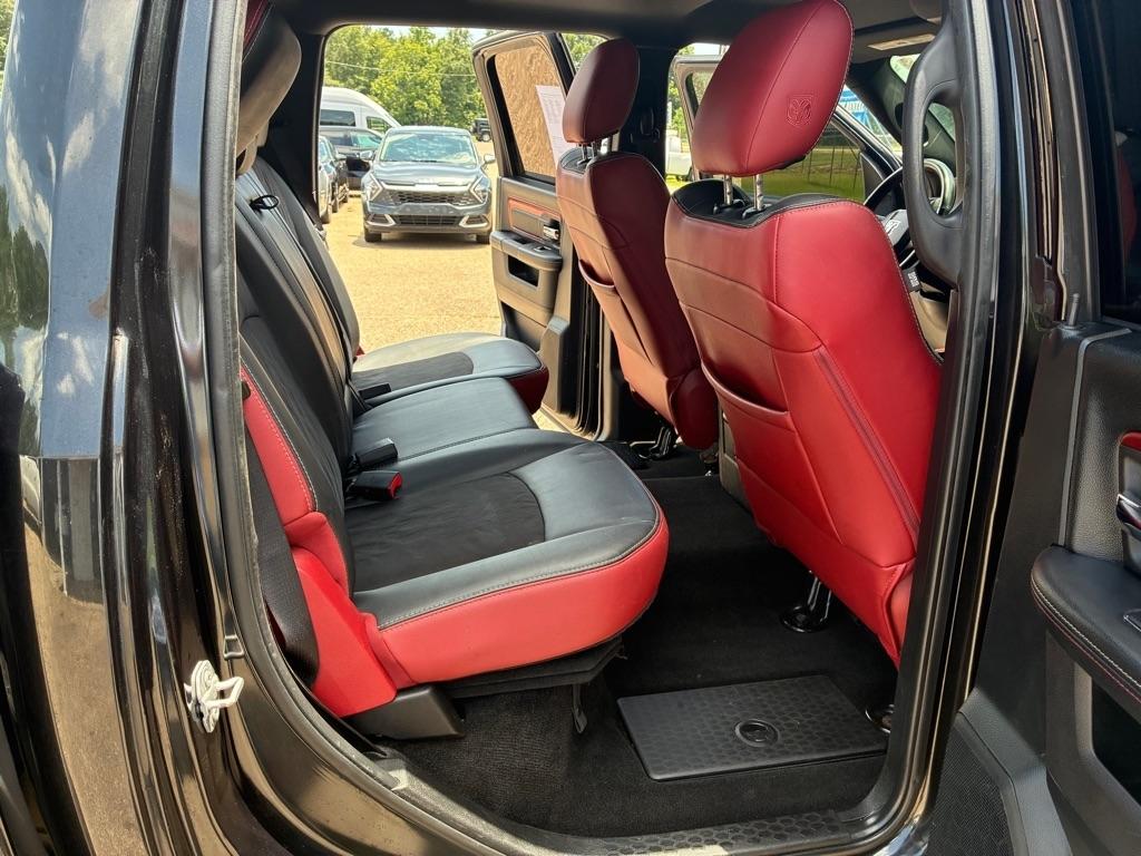 RAM 1500 Rebel Crew Cab SWB 4WD 2017