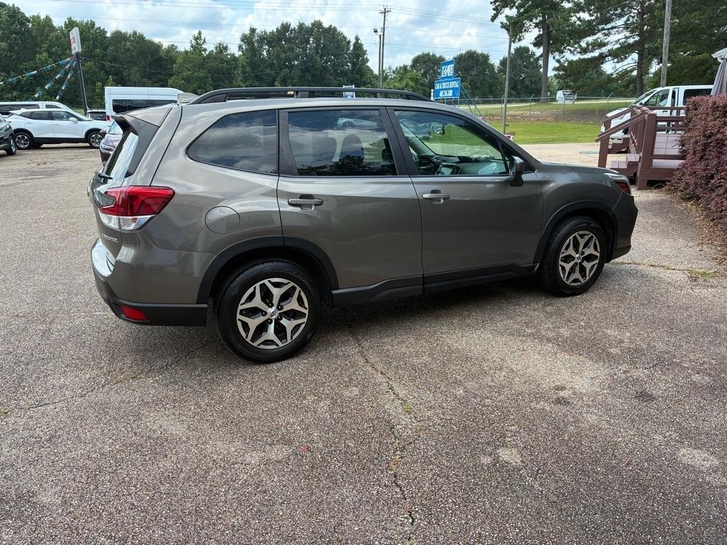 Subaru Forester Premium AWD 2021