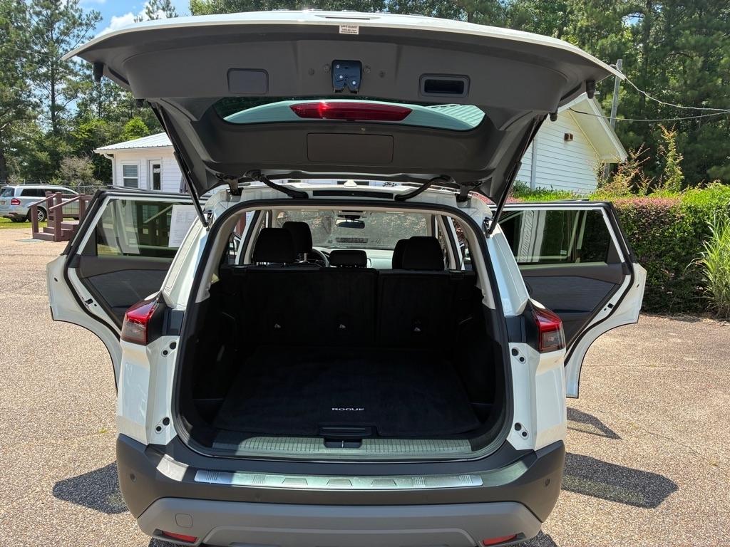 Nissan Rogue SV 2023