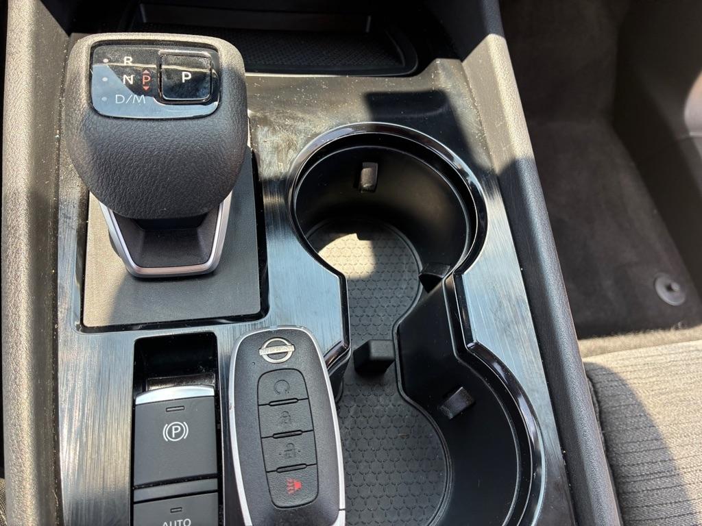 Nissan Rogue SV 2023
