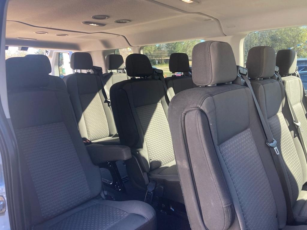 Ford Transit 350 Wagon Low Roof XL w/Sliding Pass. 148-in. WB 2023