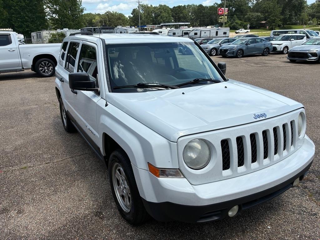 Jeep Patriot Sport 2WD 2014