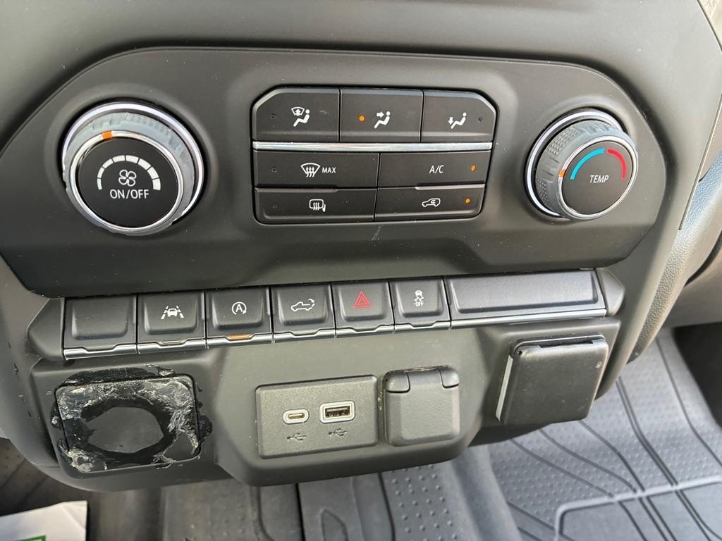 Chevrolet Silverado 1500 Work Truck Double Cab 4WD 2022