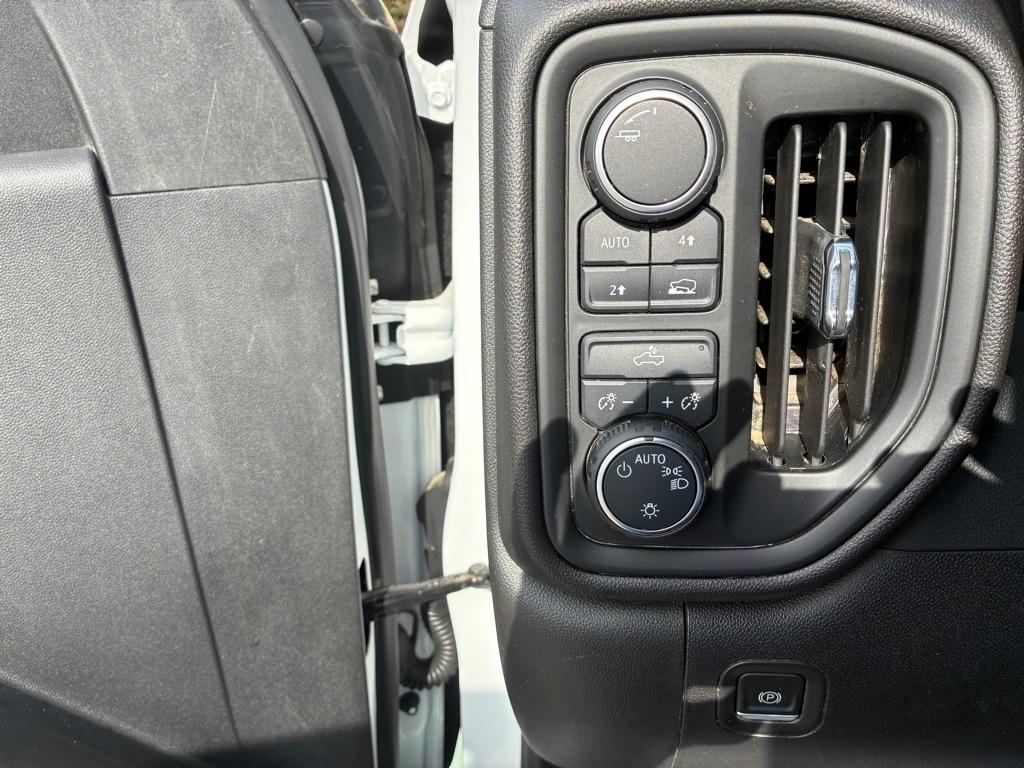 Chevrolet Silverado 1500 Work Truck Double Cab 4WD 2022
