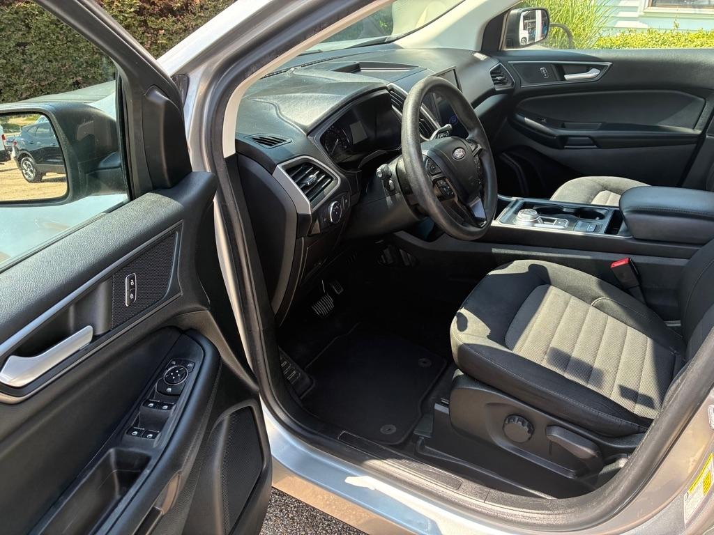 Ford Edge SE AWD 2022