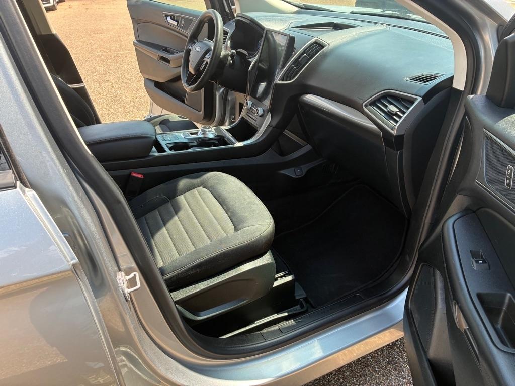 Ford Edge SE AWD 2022