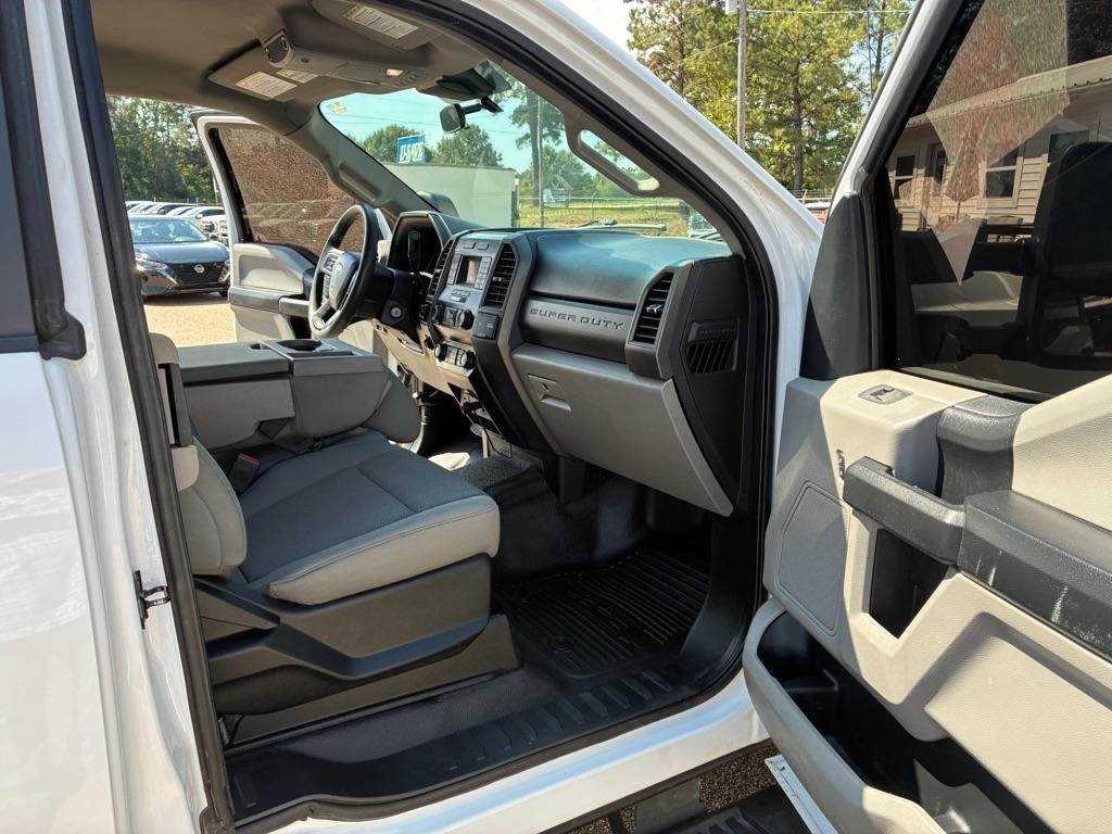 Ford F-250 SD XL SuperCab 4WD 2020