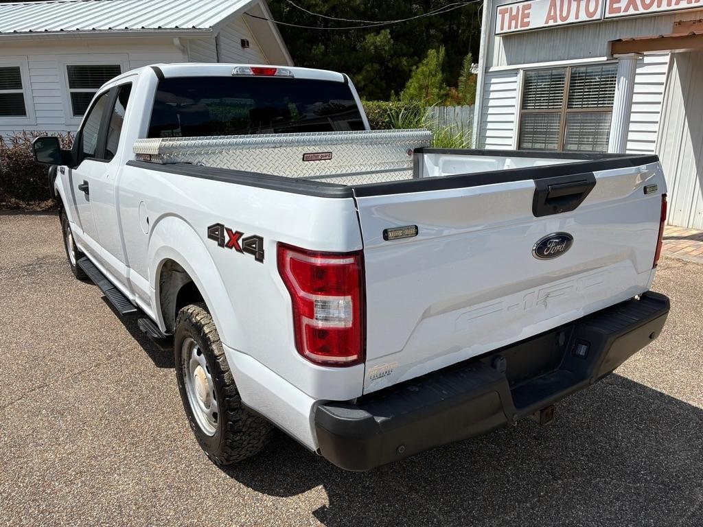 Ford F-150 XL SuperCab 8-ft. Bed 4WD 2020