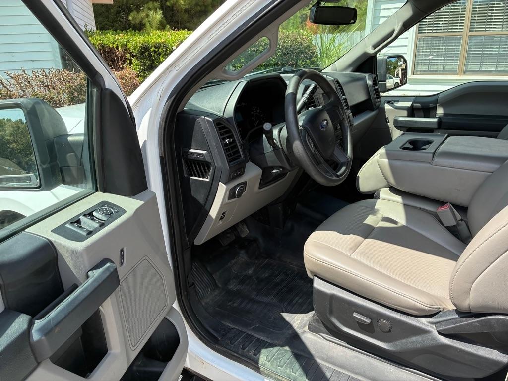 Ford F-150 XL SuperCab 8-ft. Bed 4WD 2020