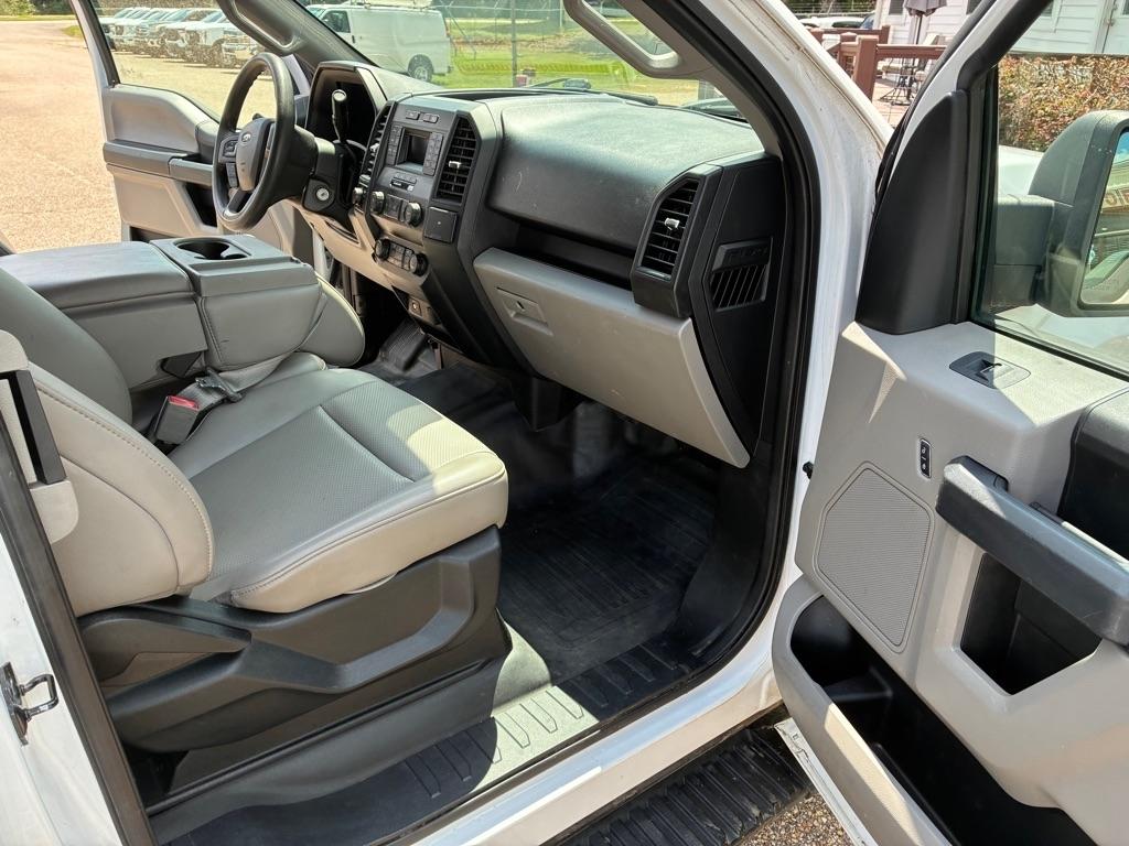 Ford F-150 XL SuperCab 8-ft. Bed 4WD 2020