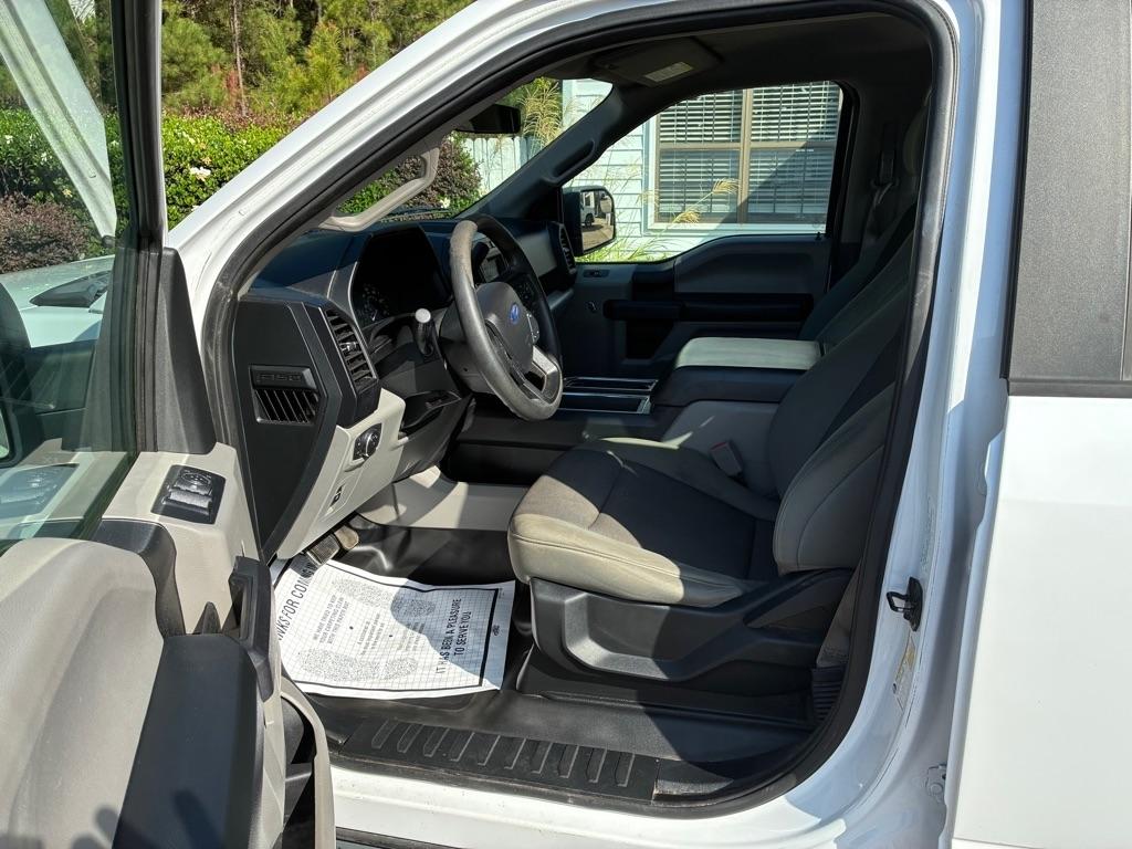 Ford F-150 photo 7