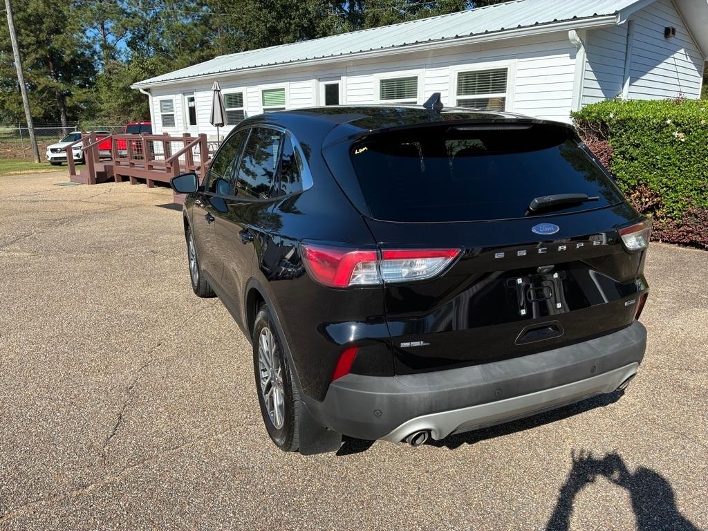Ford Escape photo 5