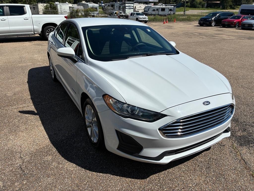 Ford Fusion photo 4