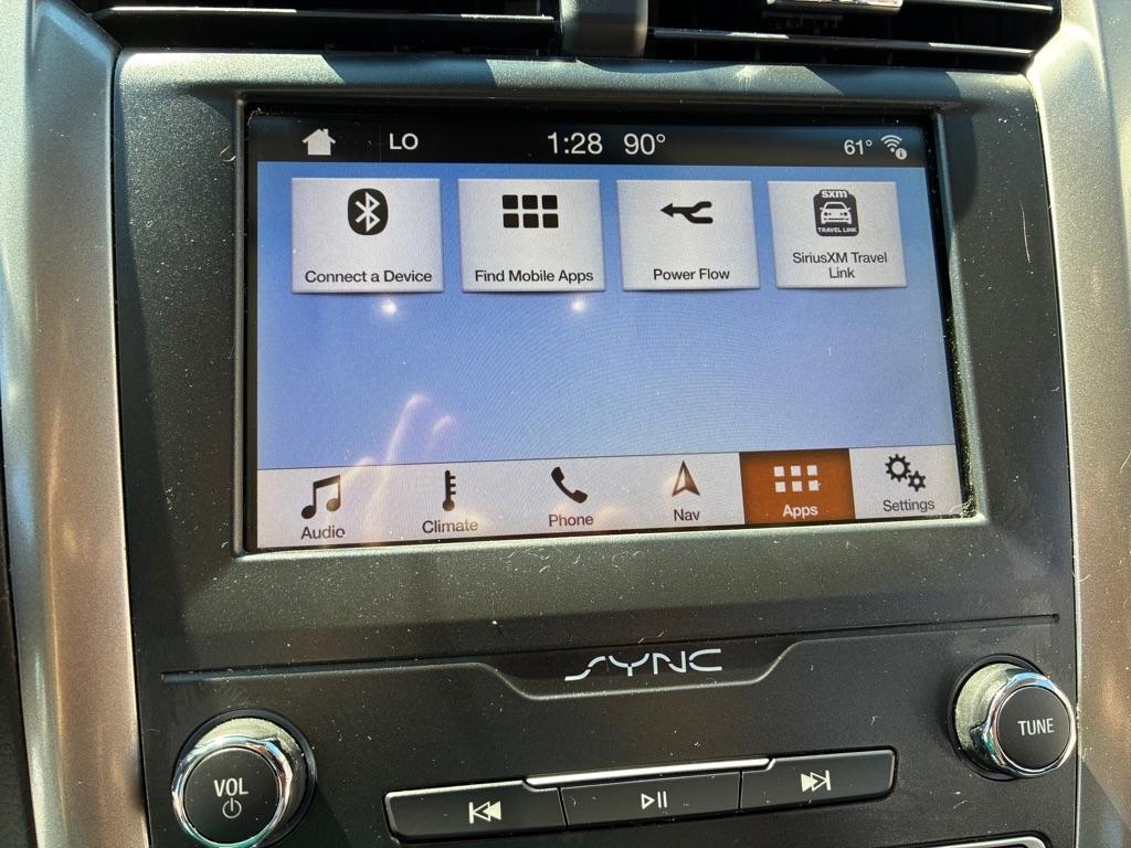 Ford Fusion photo 16