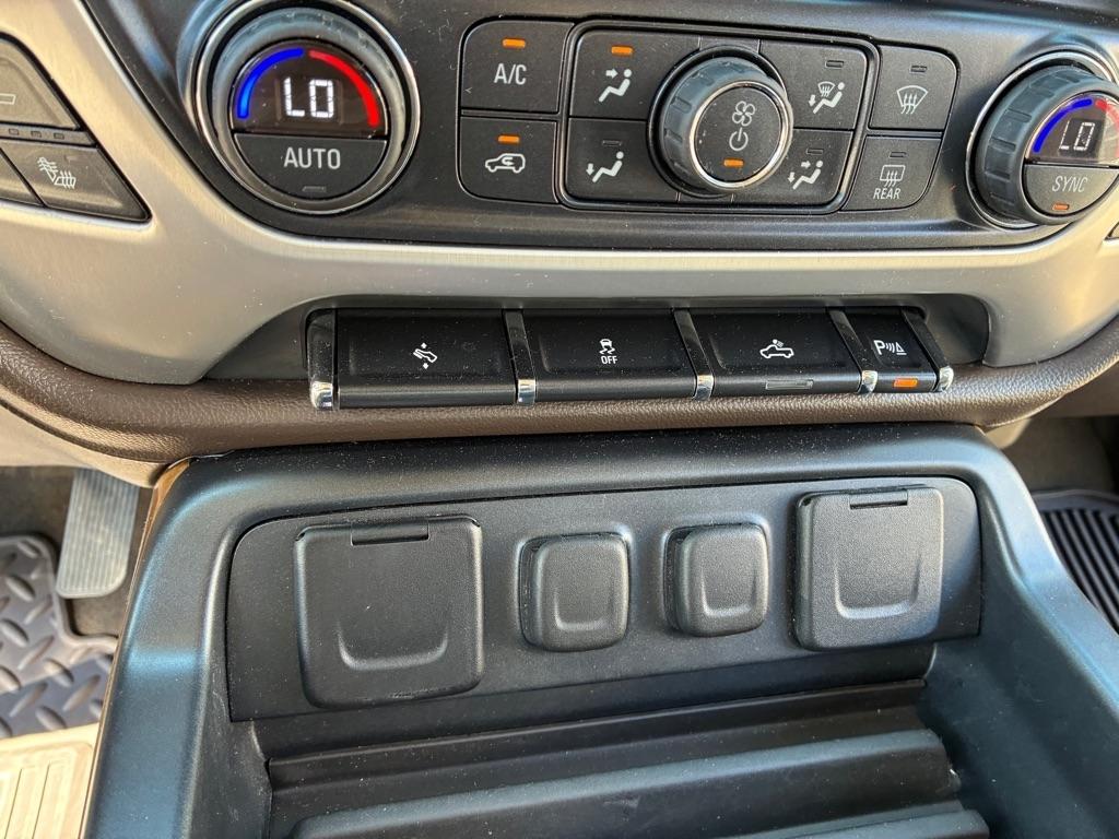 GMC Sierra 1500 SLT Crew Cab Short Box 2WD 2016