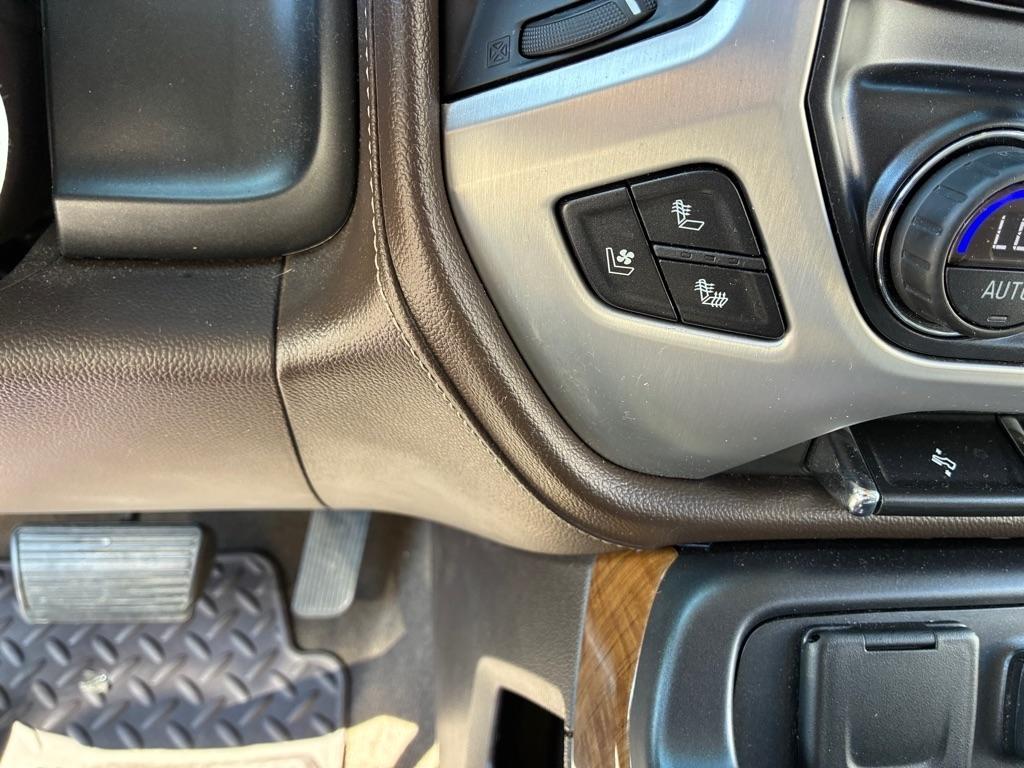 GMC Sierra 1500 SLT Crew Cab Short Box 2WD 2016