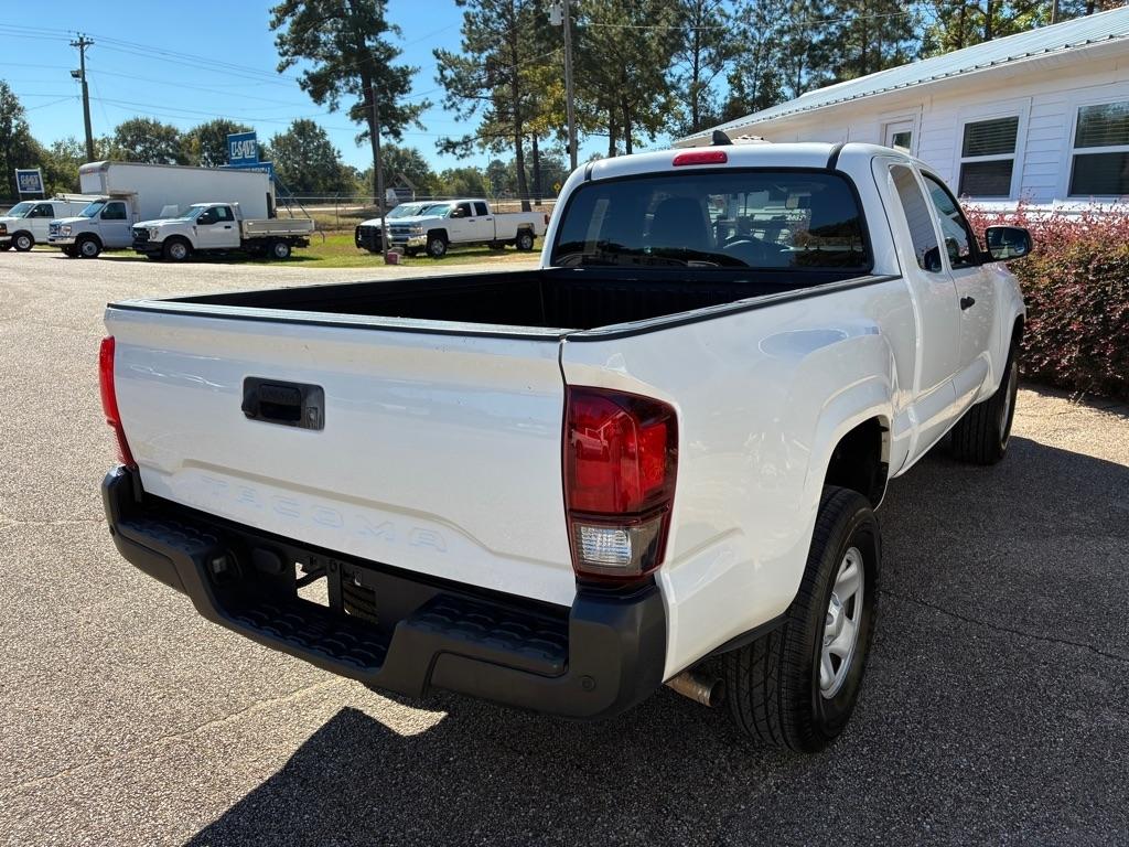 Toyota Tacoma 2WD Access Cab I4 AT SR (Natl) 2022