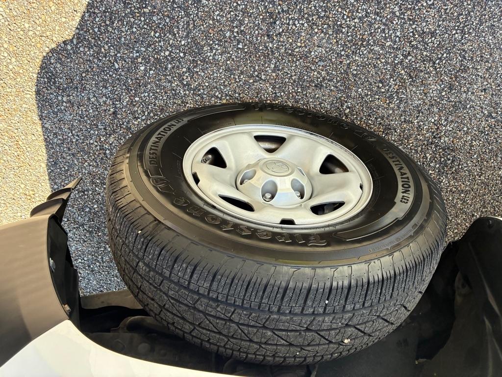 Toyota Tacoma 2WD Access Cab I4 AT SR (Natl) 2022