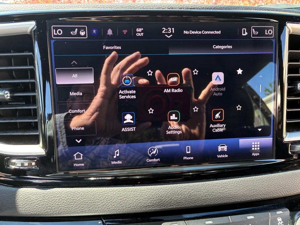 Chrysler Pacifica Select 2025