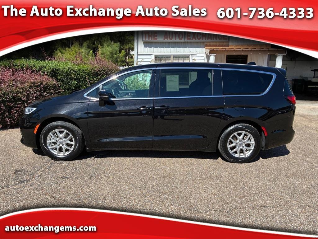 2025 Chrysler Pacifica