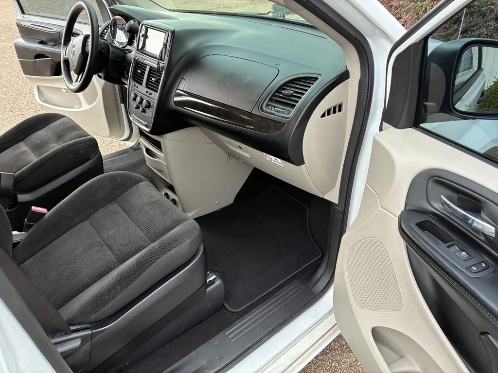 Dodge Grand Caravan SE 2019