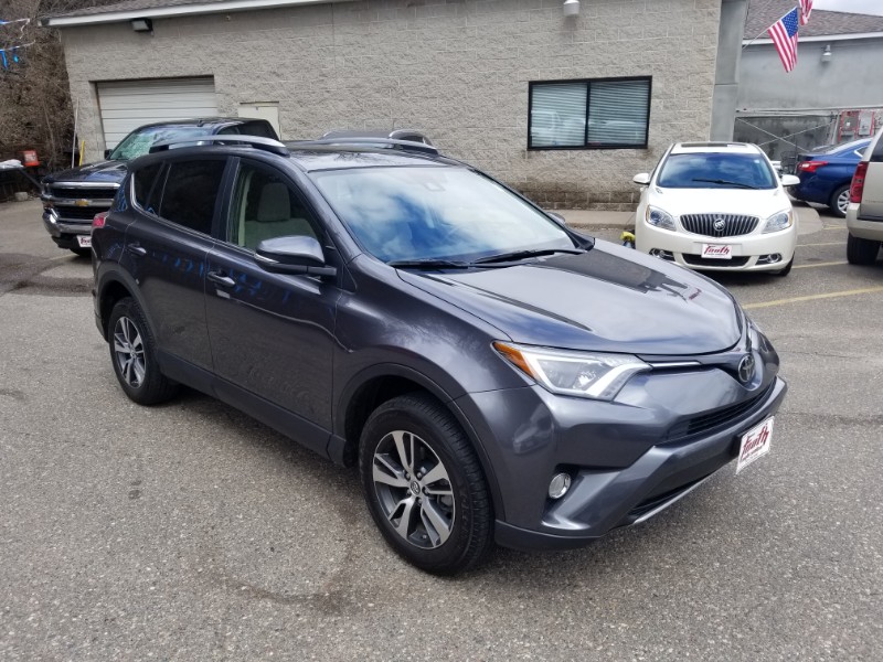 Used 2017 Toyota RAV4 XLE AWD for Sale in South St Paul MN 55075 Footh
