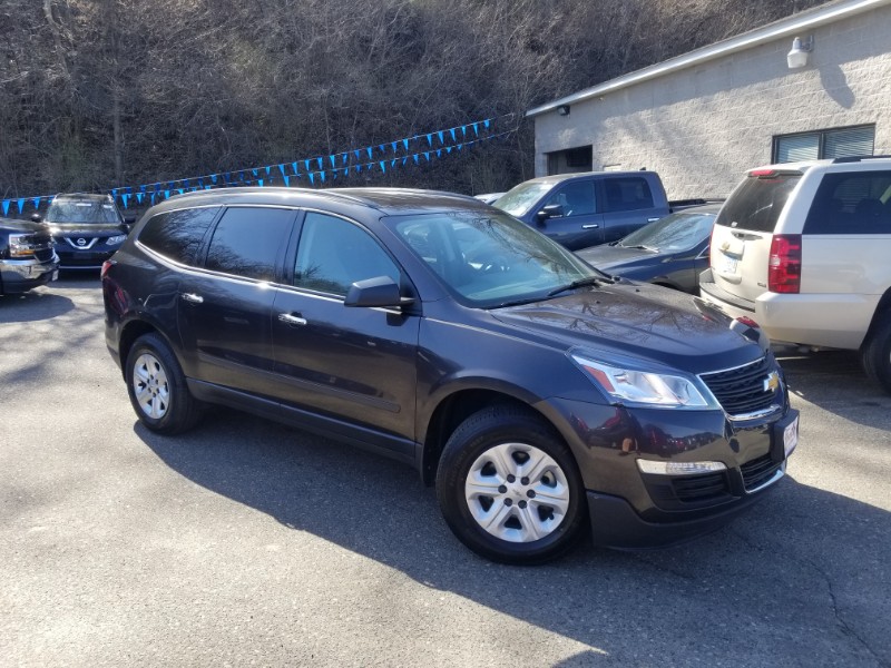Used 2017 Chevrolet Traverse for Sale in South St Paul MN 55075 Footh