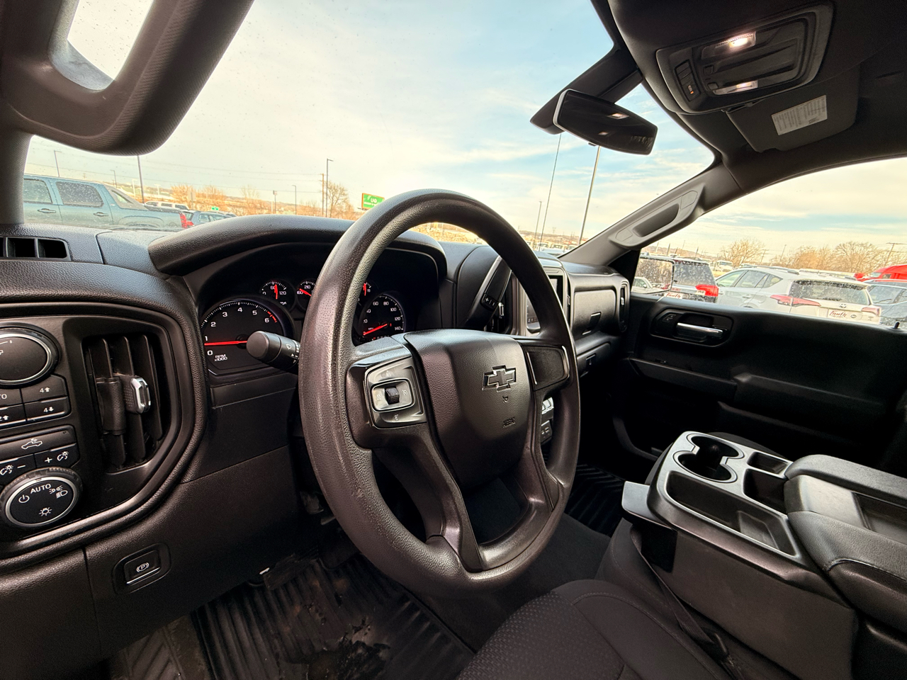 Chevrolet Silverado 1500 4WD Crew Cab 147" Custom Trail Boss 2021