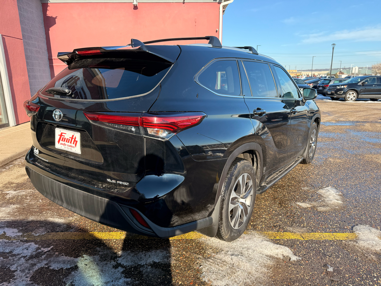 Toyota Highlander XLE AWD V6 2022