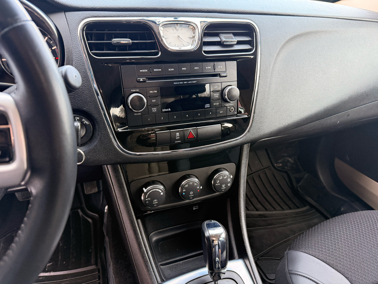 Chrysler 200 Touring 2014