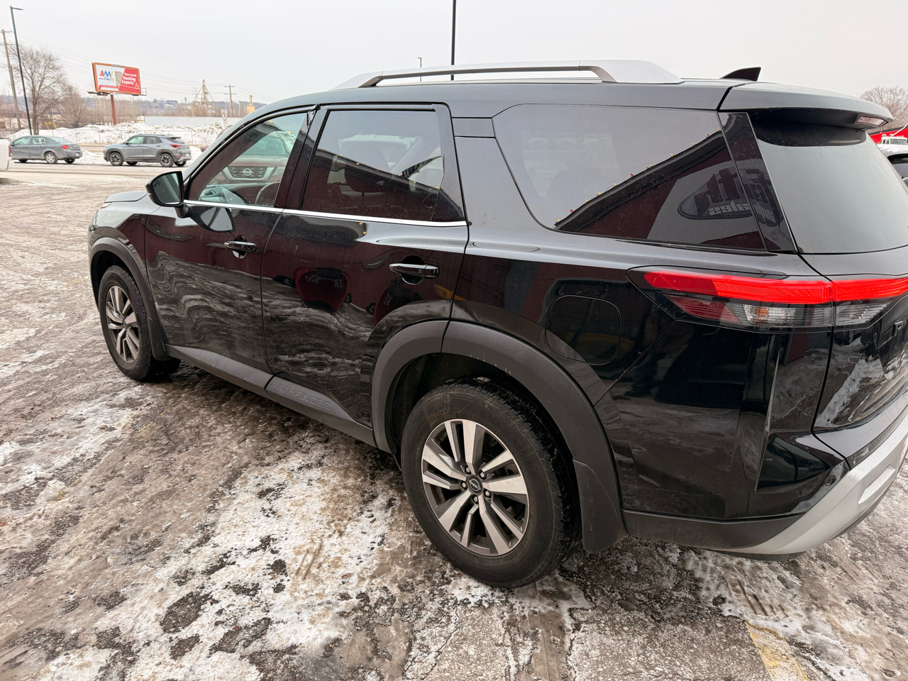 Nissan Pathfinder SL 4WD 2022
