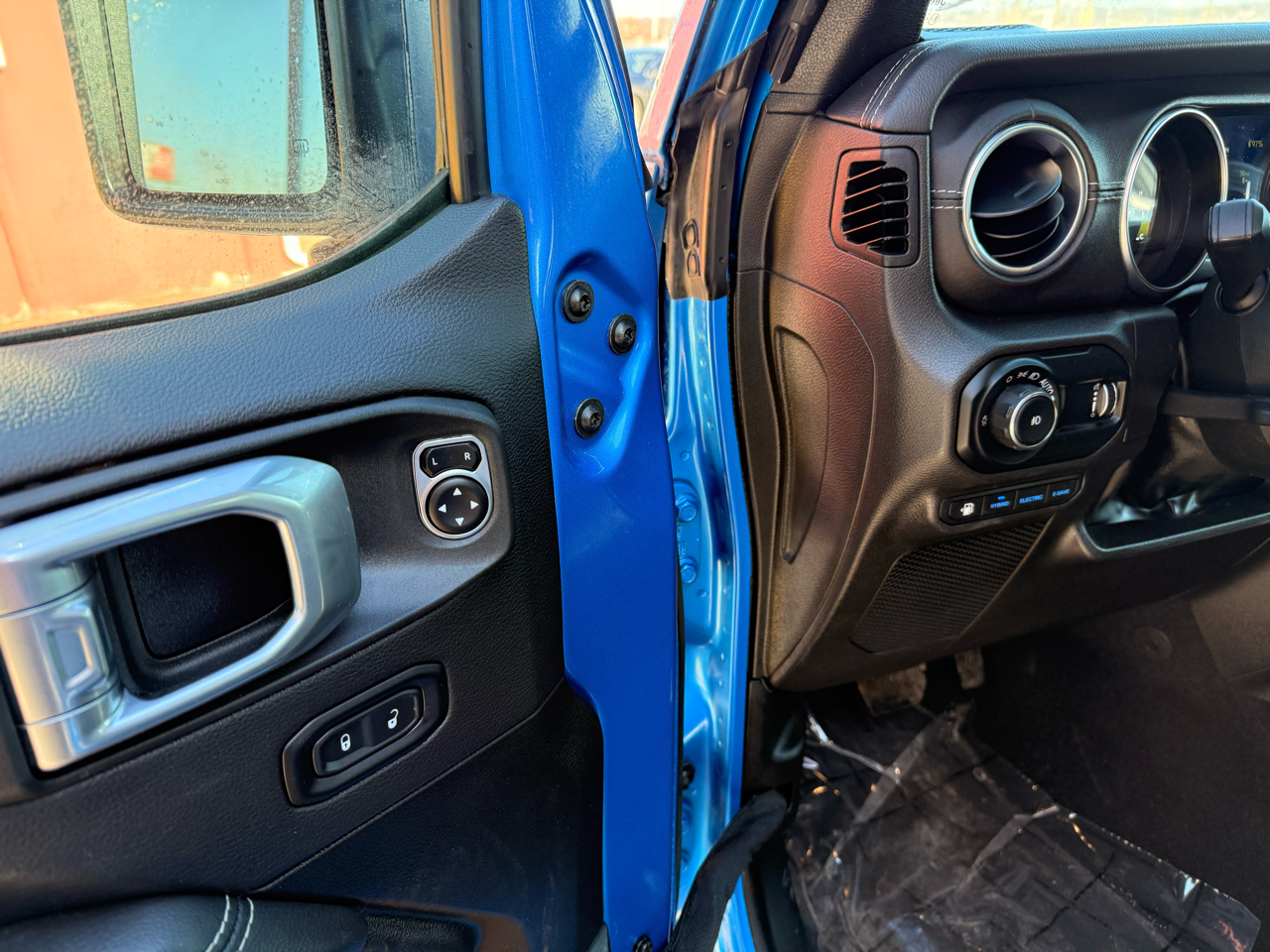 Jeep Wrangler 4xe Unlimited Sahara 2023