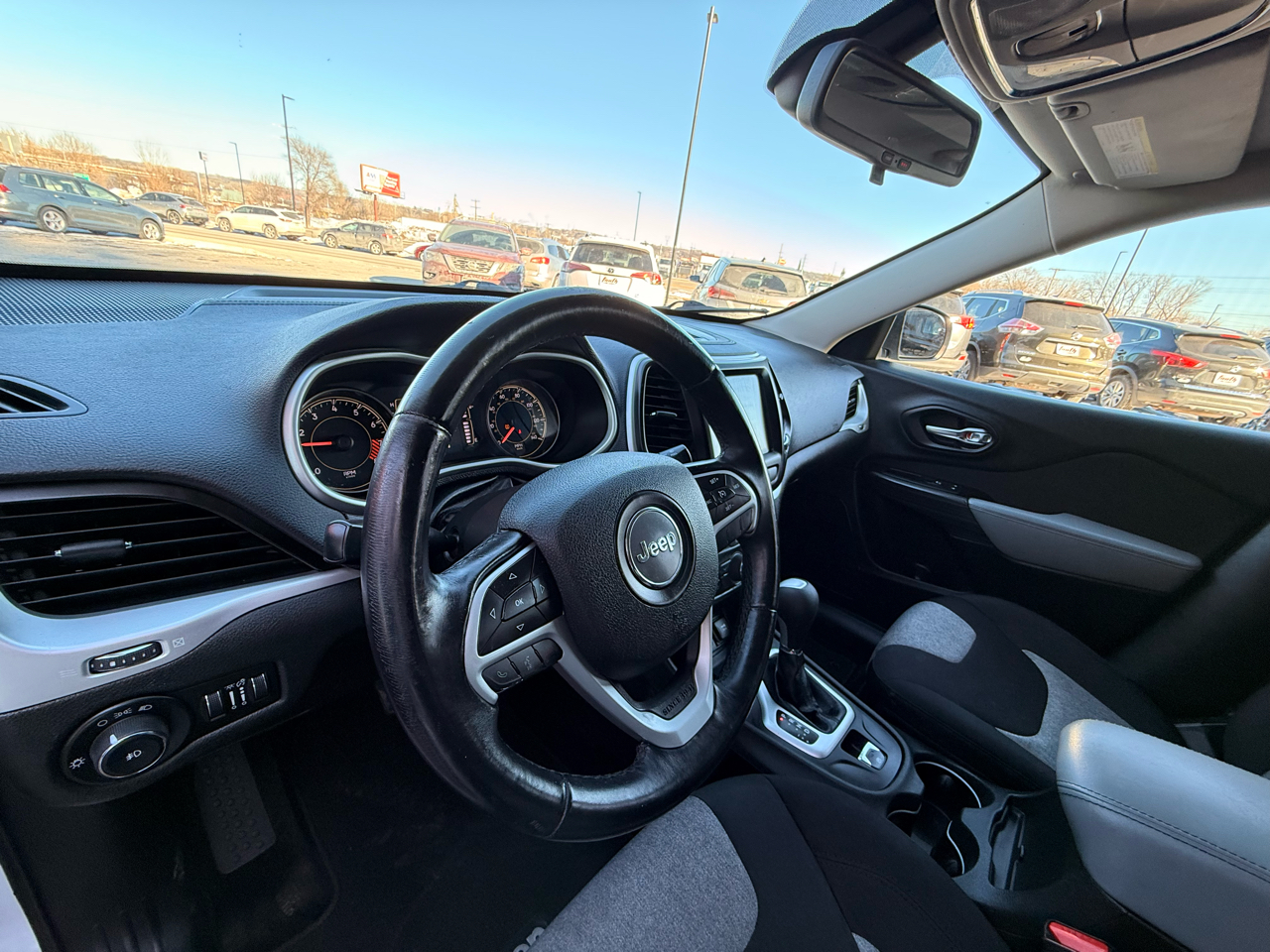 Jeep Cherokee Latitude FWD 2014