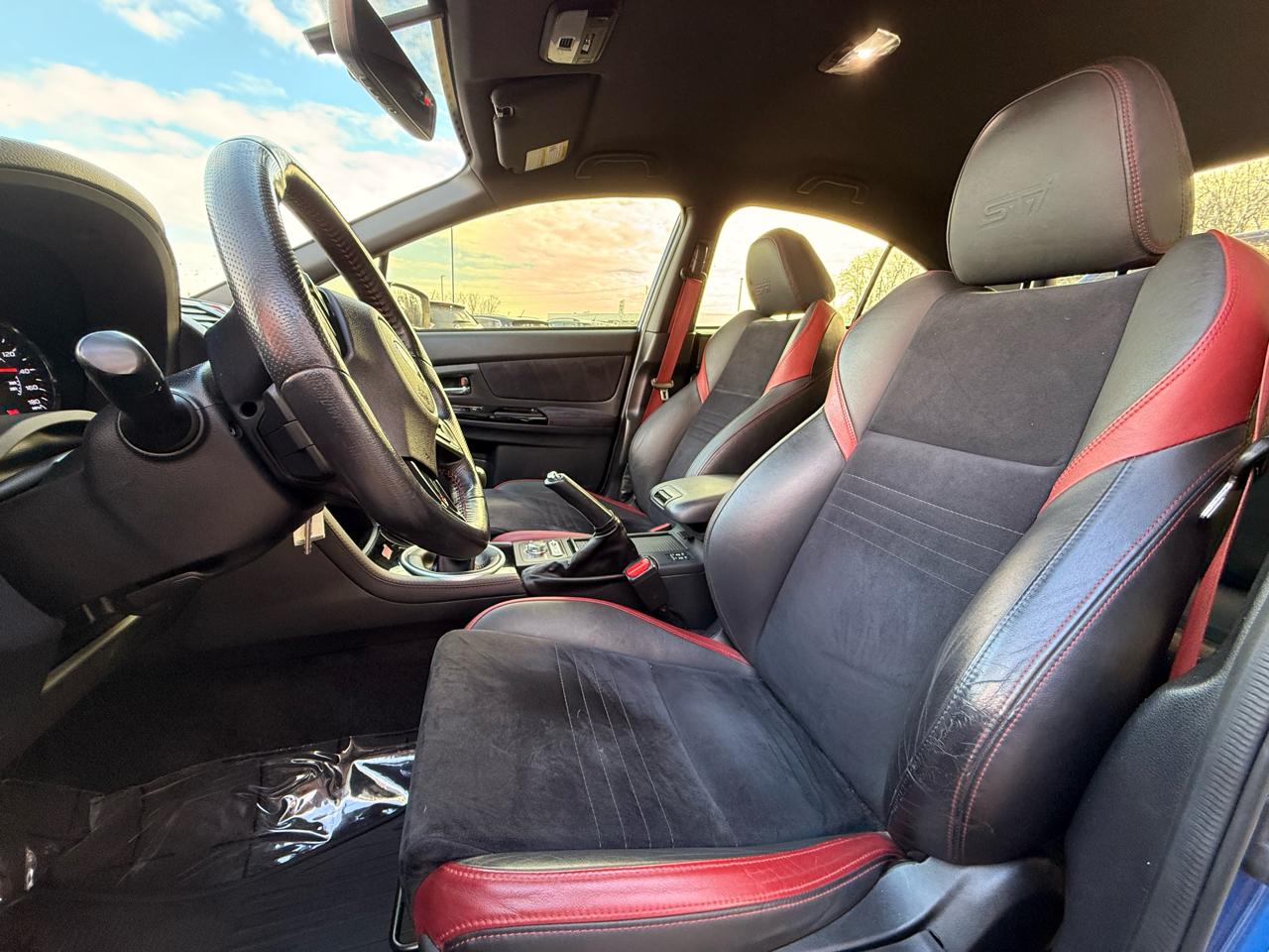 Subaru WRX STI 4dr Sdn Launch Edition 2018